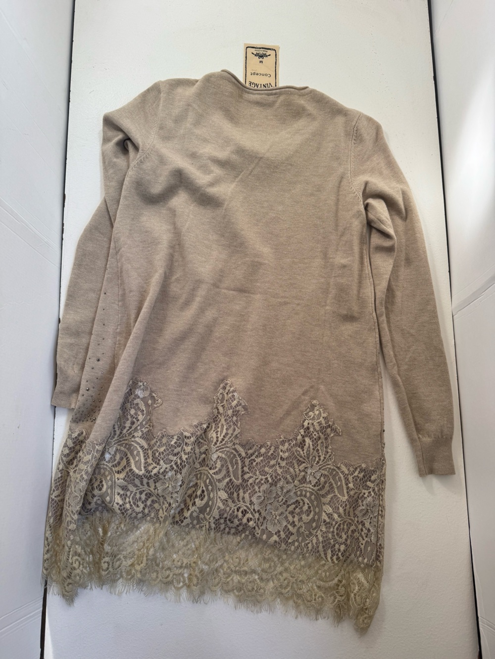 Vintage Concept Cashmere blend taupe long-sleeve tunic scalloped lace hem M - Picture 5 of 6